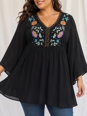 The Pyramid Collection Embroidered Boho Tunic Dress | Women’s Plus Size 2X(1403)